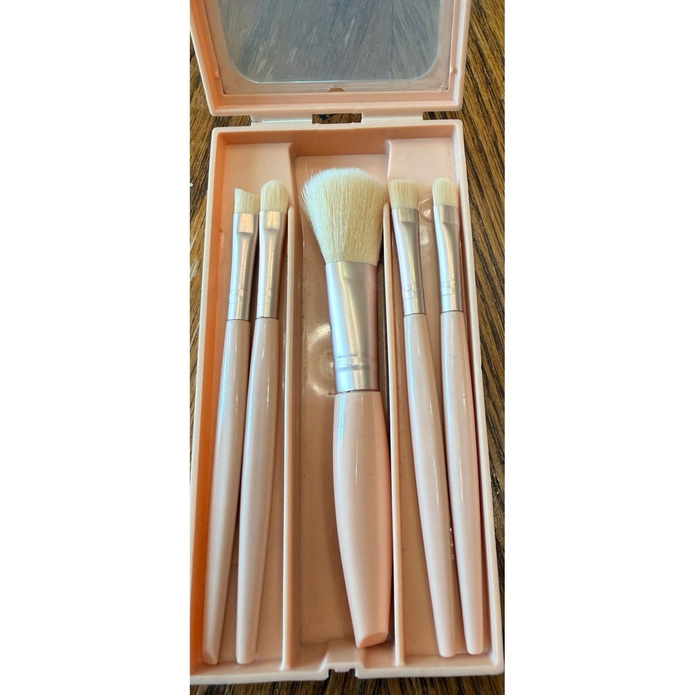 NEW 5-Piece Makeup Brush Set with Mirror Travel Case